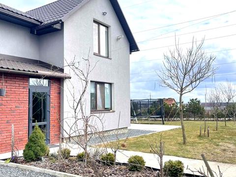 будинок за адресою Русанівська вул.