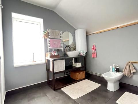 будинок за адресою Русанівська вул.