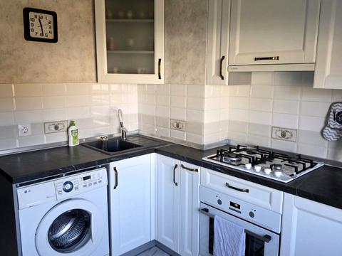 квартира за адресою Академіка Корольова вул., 112/2