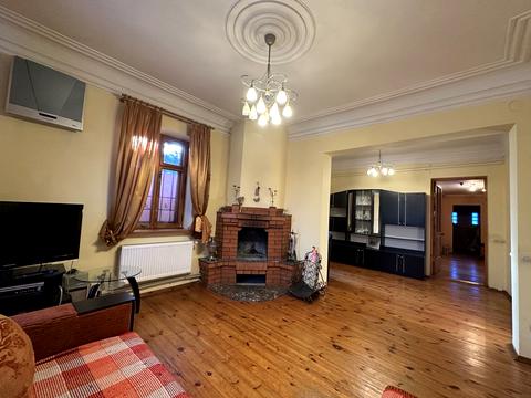 будинок за адресою Флотська вул., 3