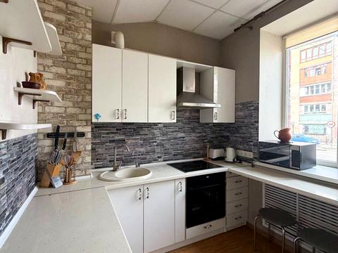 квартира по адресу Героев Майдана ул. (Театральная), 42/1