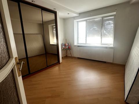 квартира за адресою Захисників України вул. (1-го Травня), 8а