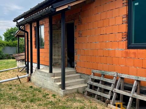 дом по адресу Середнянська