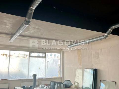комерційна за адресою Лесі Українки вул., 72