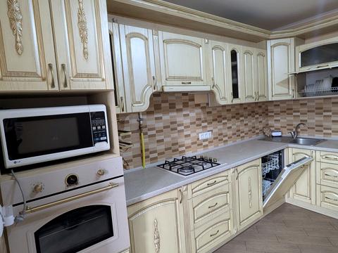 квартира по адресу Владимира Ивасюка ул., (Будинок)