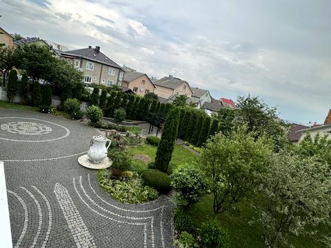 будинок за адресою Тополина вул.