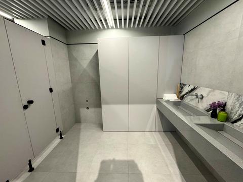 комерційна за адресою Газова вул., 7