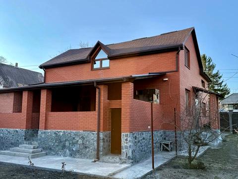 будинок за адресою Євгена Сверстюка вул. (Тарасова), 18