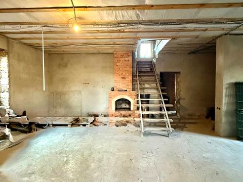 будинок за адресою Євгена Сверстюка вул. (Тарасова), 18