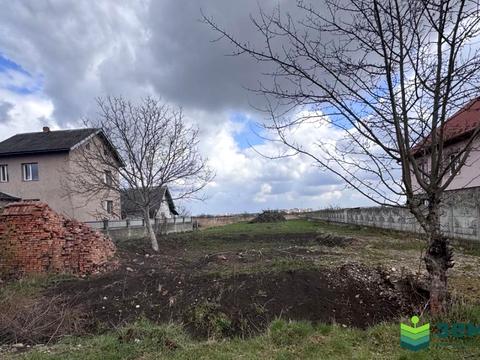 ділянка за адресою Надрічна