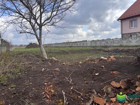 ділянка за адресою Надрічна