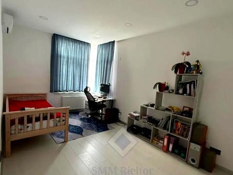 квартира за адресою Юнацька вул., 6