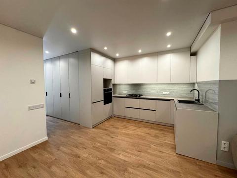 квартира за адресою Студентська вул., 18