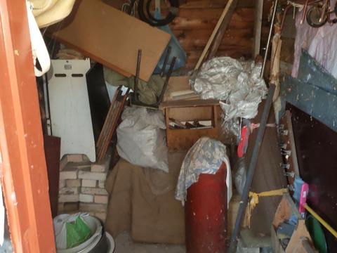 будинок за адресою приозерна