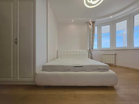 квартира по адресу Кондратюка Юрия ул., 5