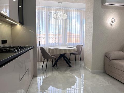 квартира за адресою Старокостянтинівське шосе, 20/7