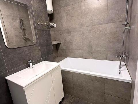 квартира за адресою Зернова вул., 47
