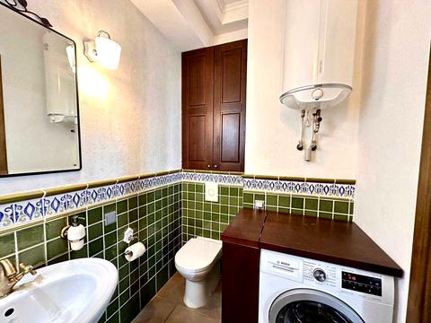 квартира за адресою Турівська вул., 31