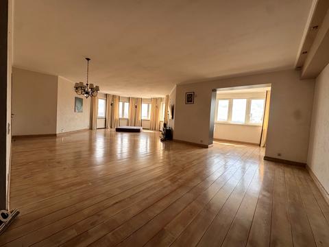 квартира за адресою Турівська вул., 31