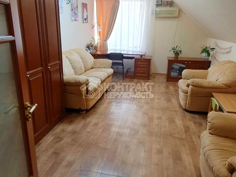 будинок за адресою Самоцвітна вул. (Сахалінська), 2а