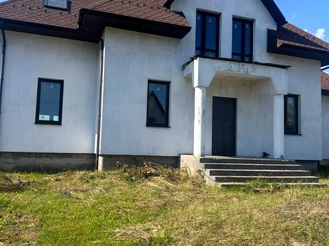 будинок за адресою с. Лісові Гринівці, Залісна, 6