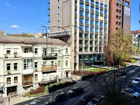 квартира за адресою Володимирська вул., 89/91