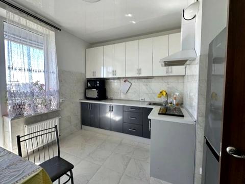 квартира за адресою Михайлівська вул., (Будинок 1)