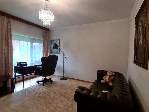 будинок за адресою Яблунева