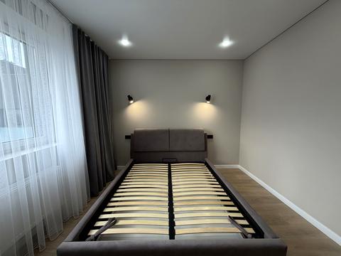 квартира за адресою В'ячеслава Чорновола вул., (Будинок 36)