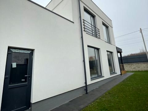 будинок за адресою Магістральна вул.