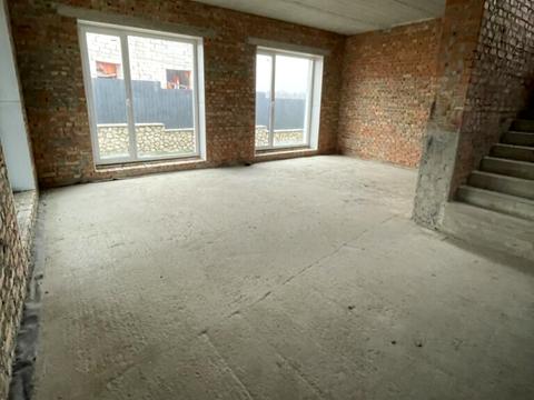 будинок за адресою Магістральна вул.