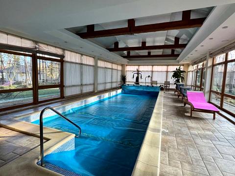 будинок за адресою Дмитра Яворницького вул.