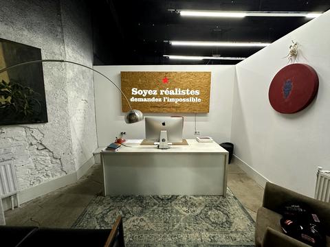 коммерческая по адресу Леси Украинки ул., 9