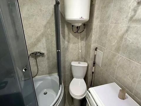 квартира за адресою Зброярська вул. (Малиновського), 7
