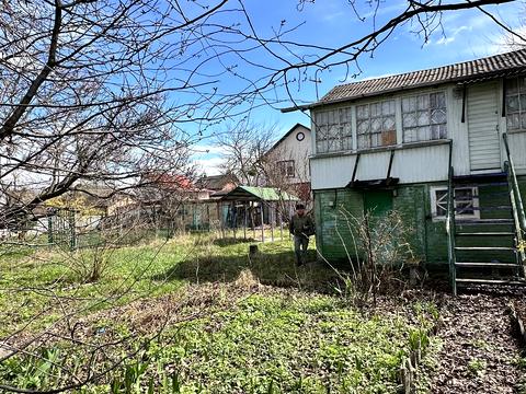 ділянка за адресою Садова вул.