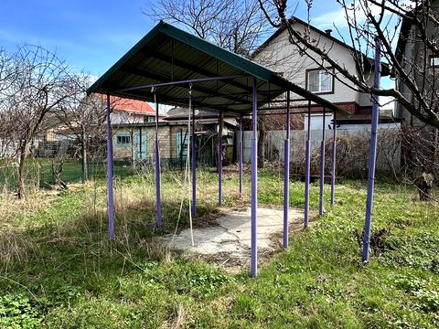 участок по адресу Садовая ул.