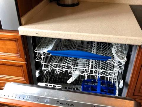 квартира за адресою Червоної Калини просп. (Володимира Маяковського), 72