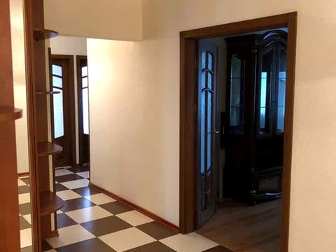 квартира за адресою Червоної Калини просп. (Володимира Маяковського), 72