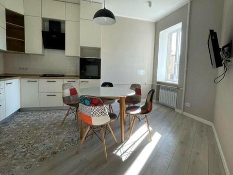 квартира за адресою Кримська вул., 8