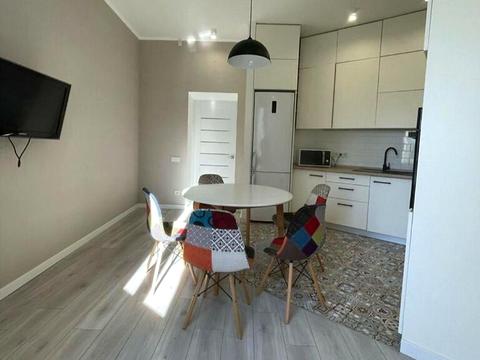 квартира за адресою Кримська вул., 8