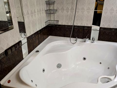 квартира за адресою Князя Володимира Великого просп., 130/5