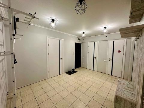 квартира по адресу Червоной Калины просп., 133