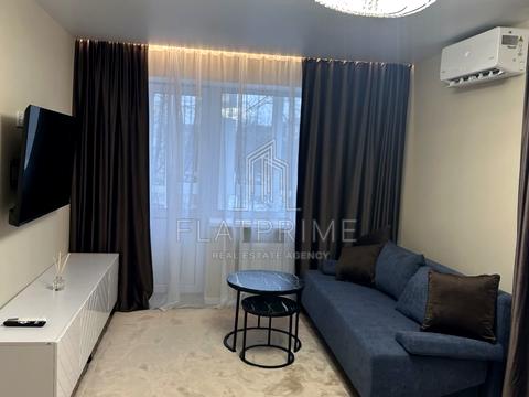 квартира по адресу Уинстона Черчилля ул. (Красноткацкая), 24