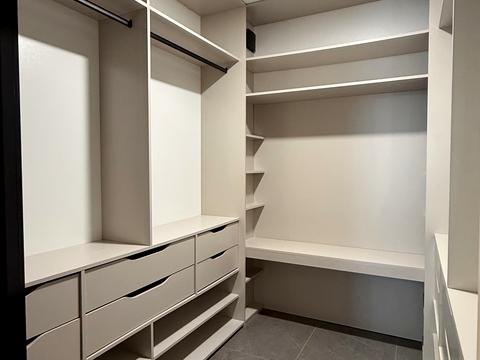 квартира за адресою Українська вул., 1-Б/1