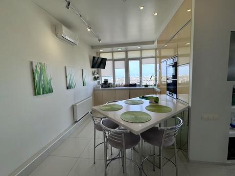 квартира за адресою Степана Рудницького вул. (Академіка Вільямса), 3/7