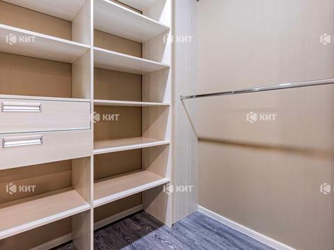 квартира по адресу Гвардейцев-Широнинцев ул., 30