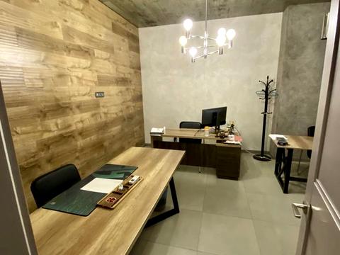 коммерческая по адресу Василия Тютюнника ул. (Анрі Барбюса), 37/1