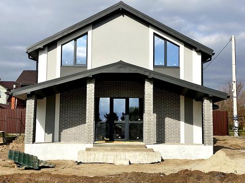 будинок за адресою Приозерна вул.