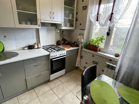 квартира за адресою Дмитра Луценка вул. (Крейсера "Аврора"), 5