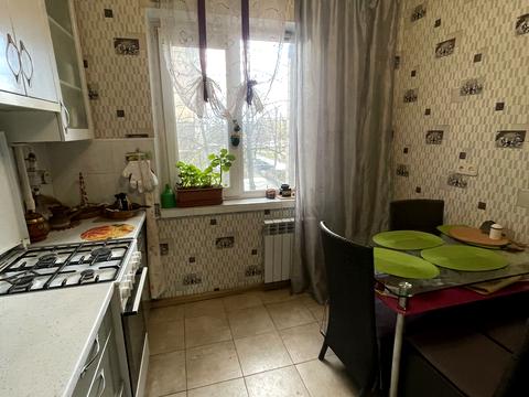 квартира за адресою Дмитра Луценка вул. (Крейсера "Аврора"), 5